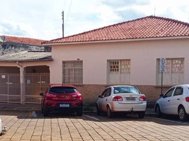 #33 - Casa para Venda em Piraju - SP - 1