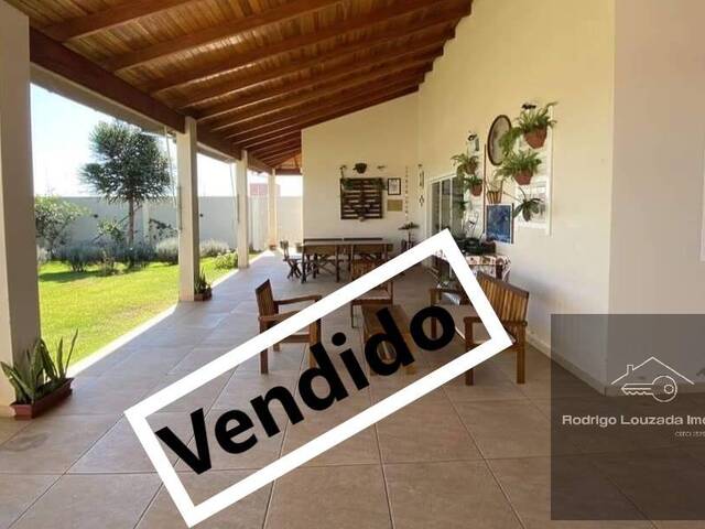 #32 - Casa para Venda em Piraju - SP - 1