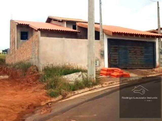 #48 - Casa para Venda em Piraju - SP - 3